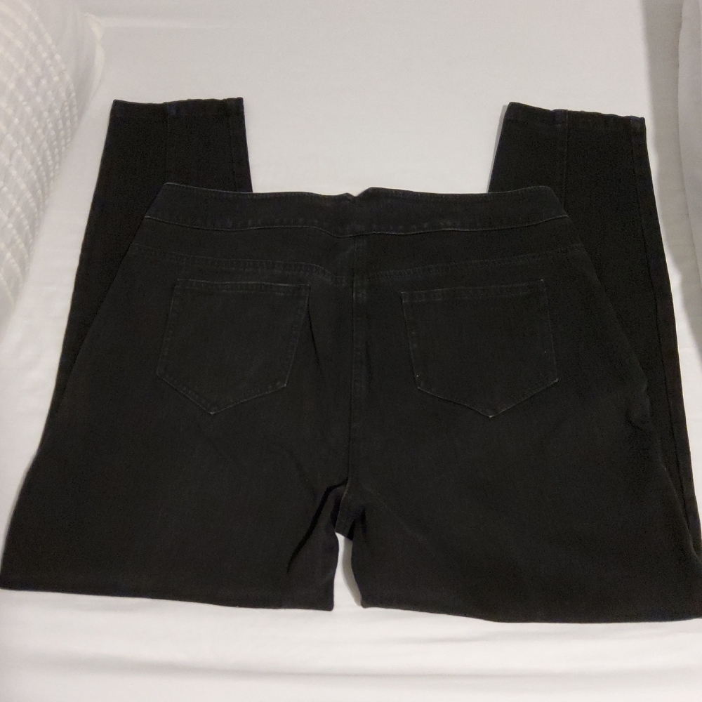 J. McLaughlin High Waisted Jeans - Picture 6 of 9
